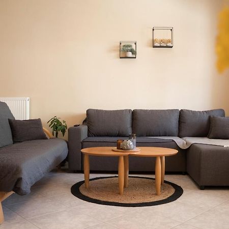 Silene Luxury Apartment Néa Péramos エクステリア 写真