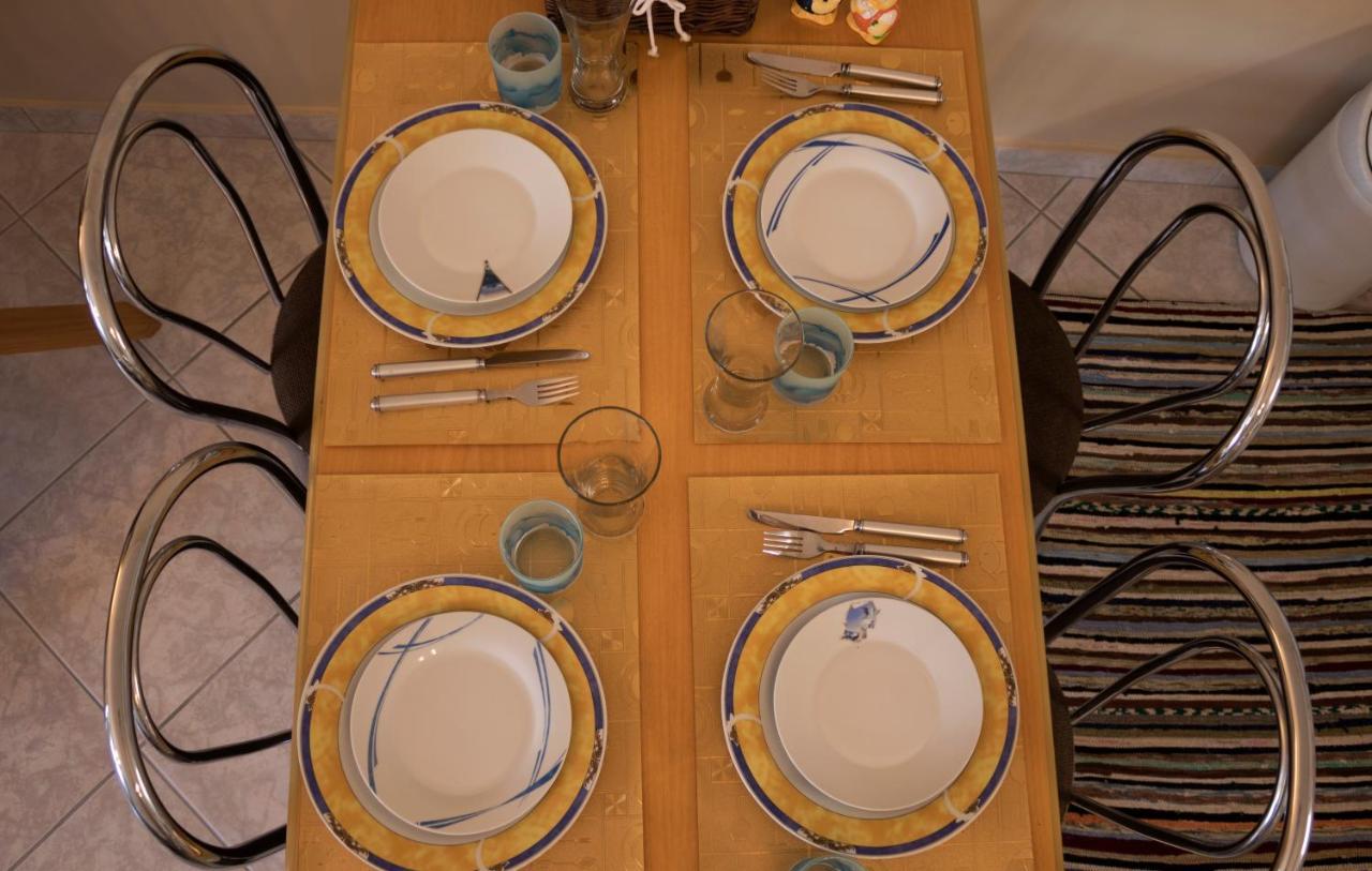 Silene Luxury Apartment Néa Péramos エクステリア 写真